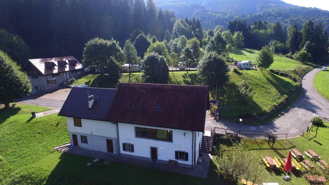 Camping & Caravan Zoncolan Ovaro Luaran gambar